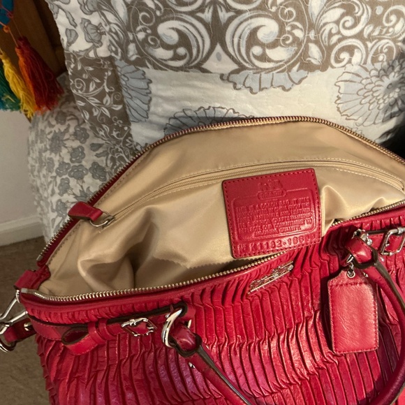 Coach Madison Gathered Lindsey - Picture 4 of 4